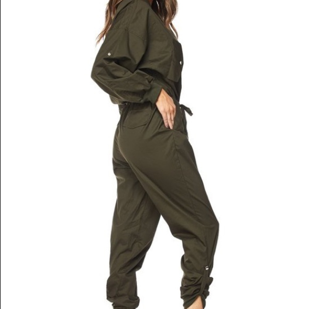 Jumpsuit - Picture 3 of 5